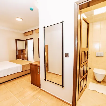 The Lume Boutique & Restaurant & Hotell *