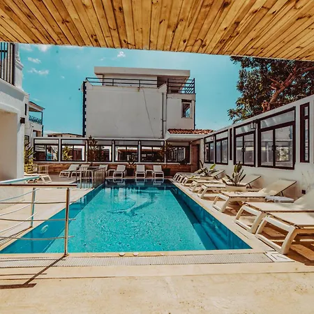 Otel The Lume Boutique & Restaurant & *