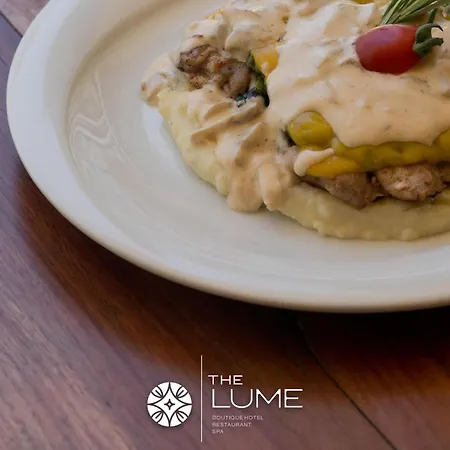 ホテル The Lume Boutique & Restaurant &