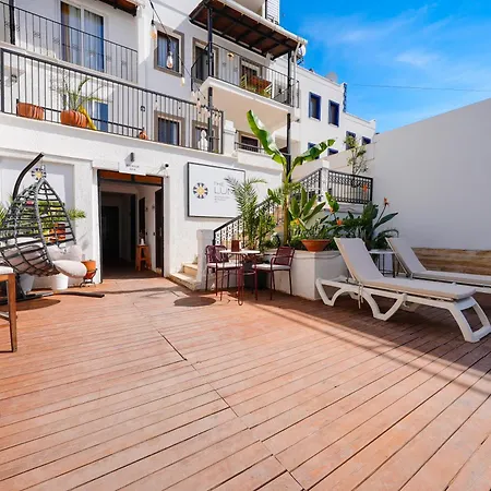 Hotel The Lume Boutique & Restaurant &