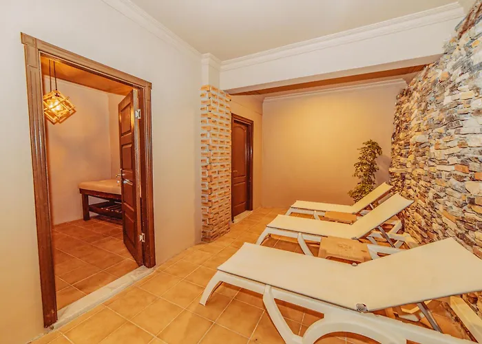 The Lume Boutique & Restaurant &