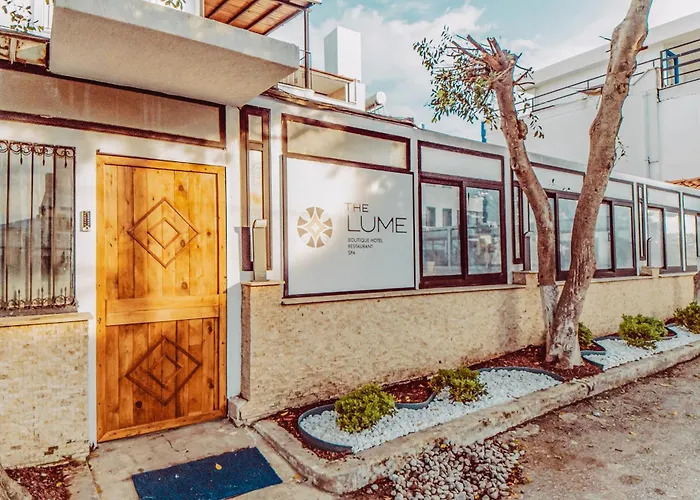 The Lume Boutique & Restaurant & מלון בודרום