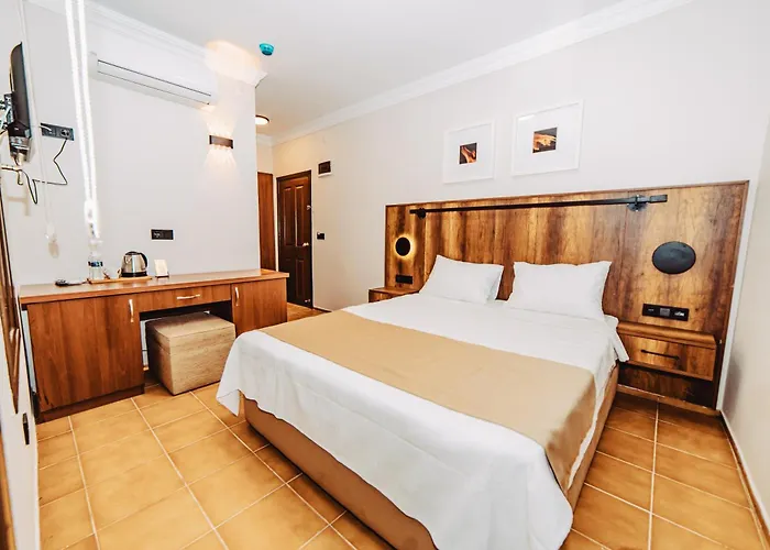 The Lume Boutique & Restaurant & בודרום