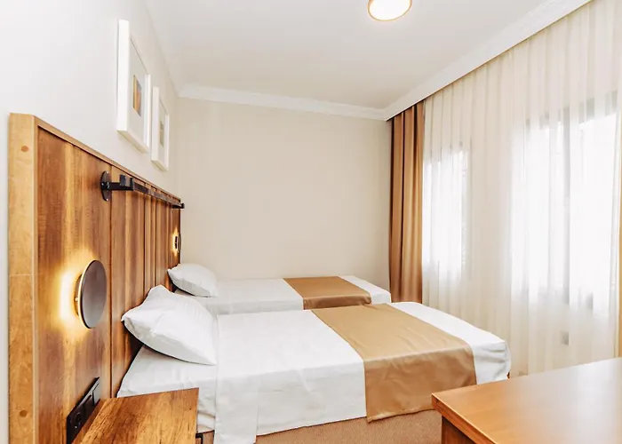 The Lume Boutique & Restaurant & * בודרום