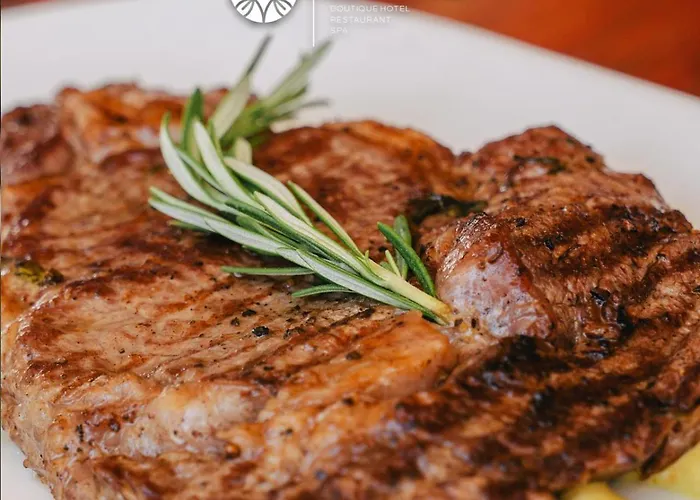 The Lume Boutique & Restaurant & * בודרום