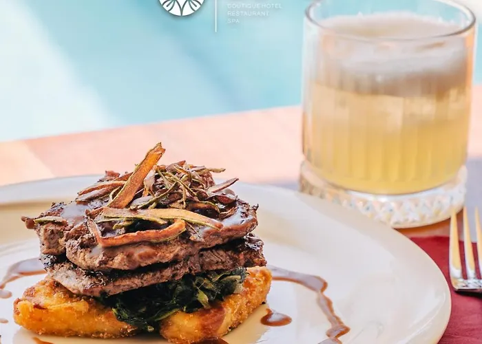 The Lume Boutique & Restaurant & מלון *