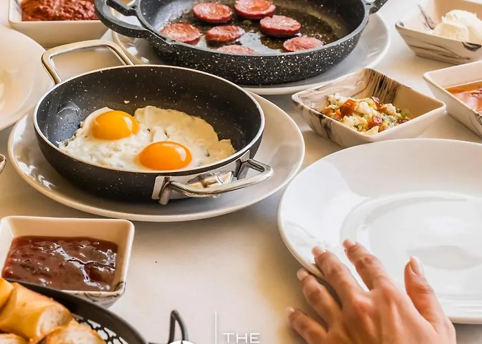 The Lume Boutique & Restaurant & * בודרום