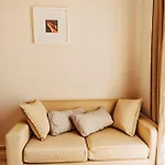 Ξενοδοχείο The Lume Boutique & Restaurant & *