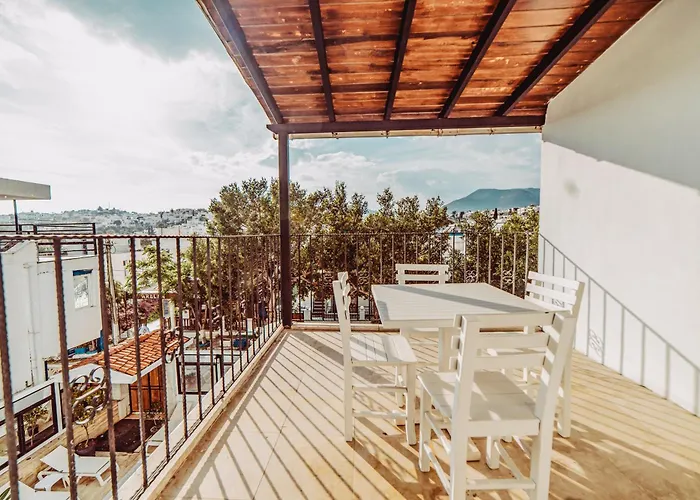 The Lume Boutique & Restaurant & Hotel *